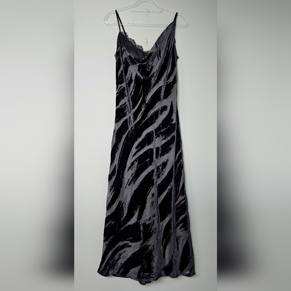 By Anthropologie Cowl-Neck Velvet & Lace Midi Slip Dress, Black Motif, LARGE - Picture 10 of 14